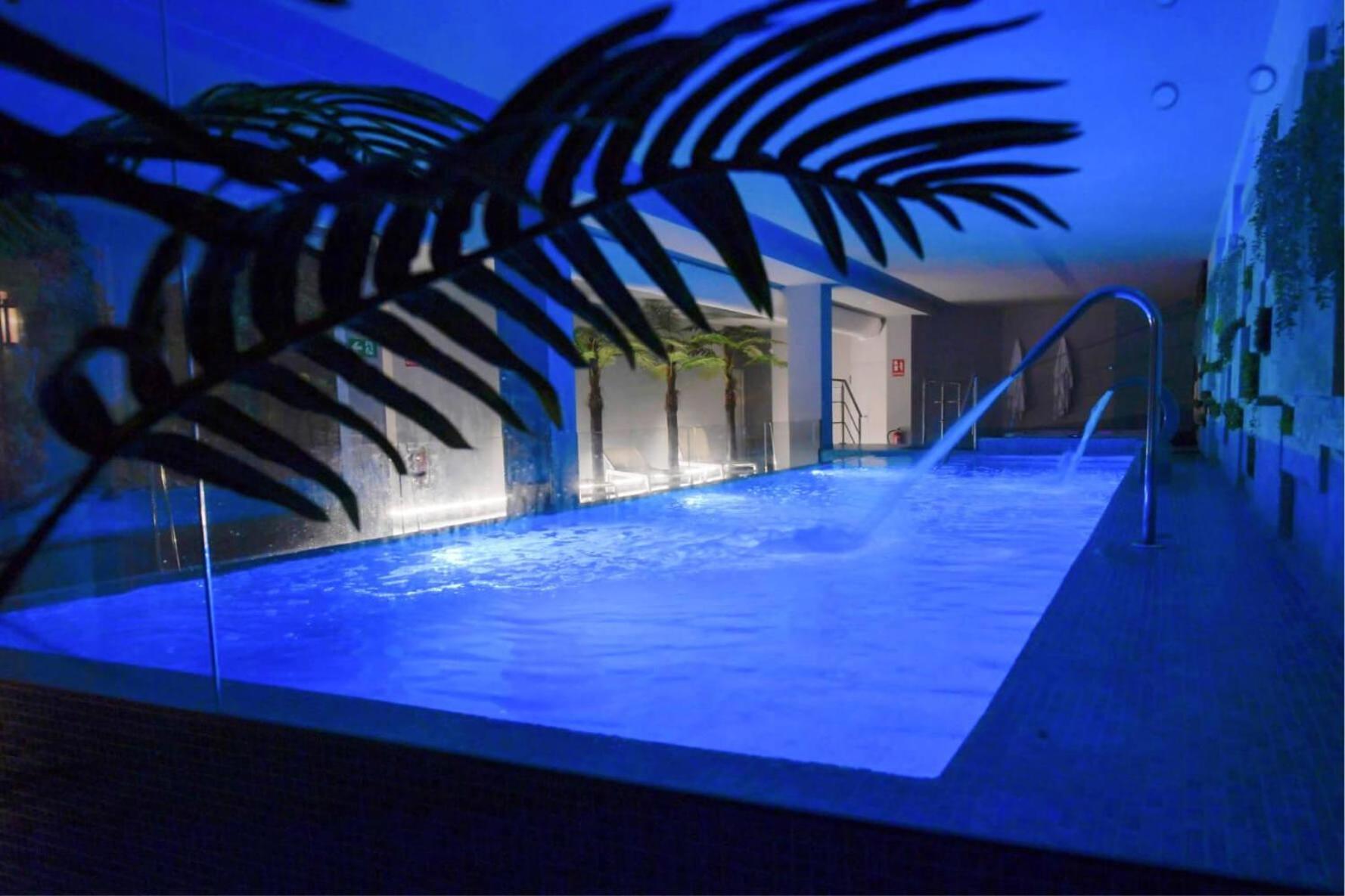 Hotel Spa Meiga Do Mar Caldebarcos Buitenkant foto